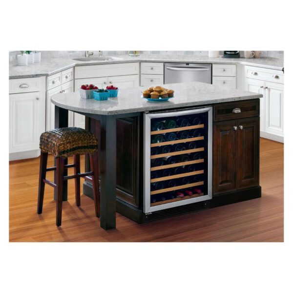 Frigidaire Gallery - 23.4375 Inch 5.3 cu. ft Wine Fridge Refrigerator in Stainless - FGWC5233TS - Image 4