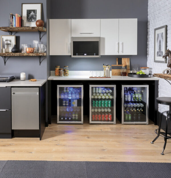 Haier - 20.5 Inch  150-can Capacity Beverage Centre Refrigerator in Stainless - HEBF100BXS - Image 7