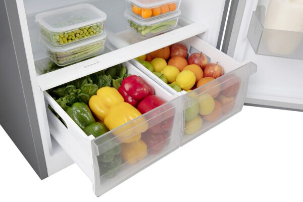 Hisense - 29.7 Inch 18 cu. ft Top Mount Refrigerator in Silver - RT18A2FSD - Image 4