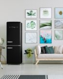 Unique Appliances - 21.6 Inch 7 cu. ft Bottom Mount Refrigerator in Midnight Black - UGP-215L B AC